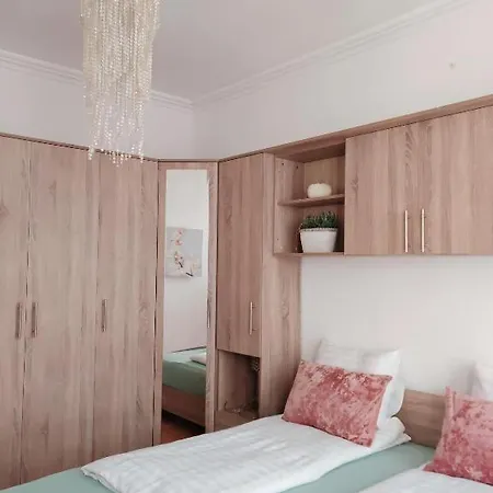 Leda Hideaway By Nw * בודפשט