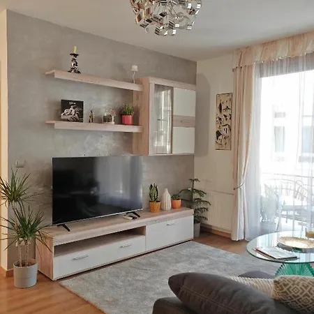 Leda Hideaway By Nw דירה בודפשט